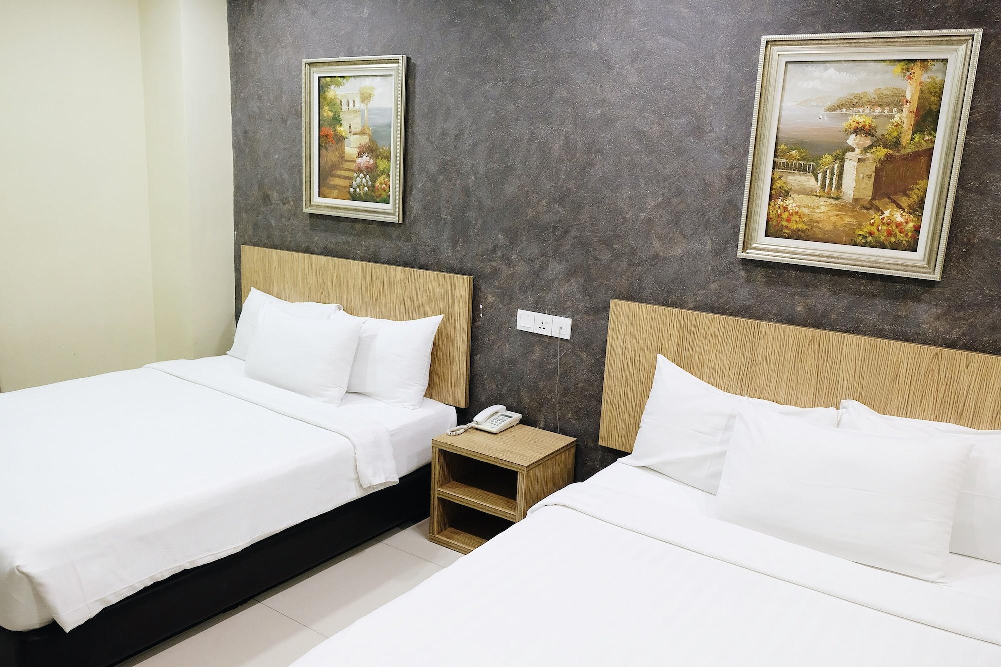 Era Plus Hotel Seri Kembangan Exterior foto