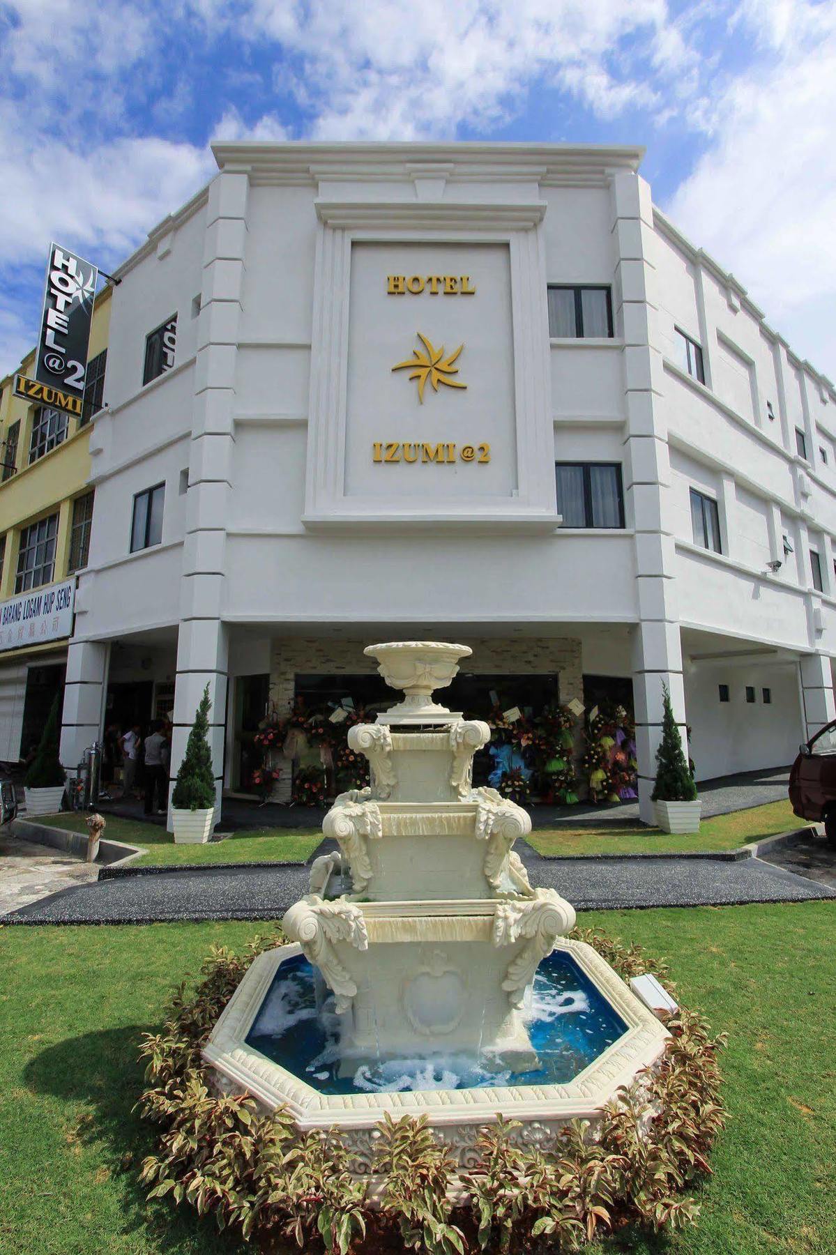 Era Plus Hotel Seri Kembangan Exterior foto